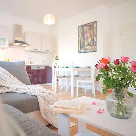 Apartman Seaview Apt. With Private Terrace Hvar Town