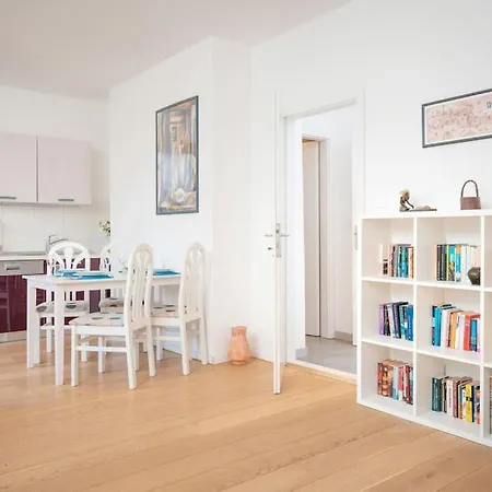 Seaview Apt. With Private Terrace Appartement *
