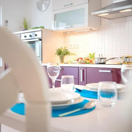 Seaview Apt. With Private Terrace * Hvar Town