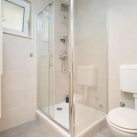 Seaview Apt. With Private Terrace Apartment *