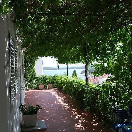Apartment Seaview Apt. With Private Terrace Hvar Town