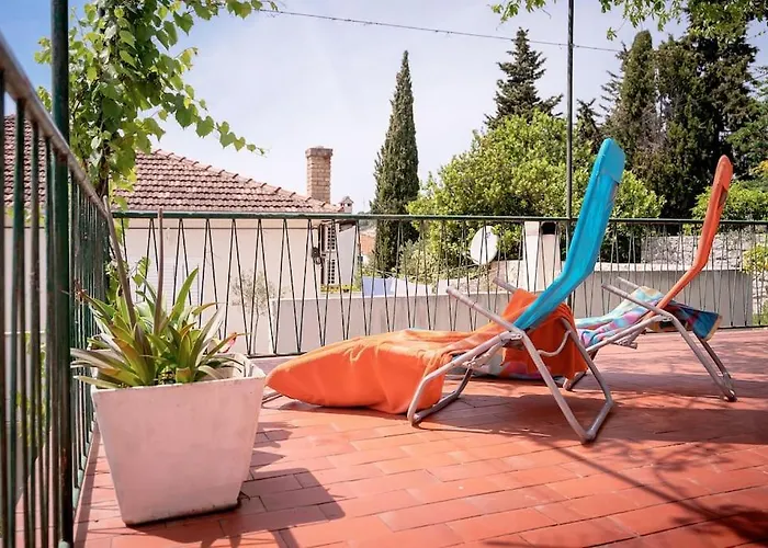 Apartman Seaview Apt. With Private Terrace