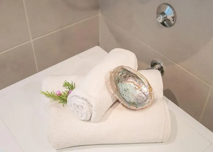 Seaview Apt. With Private Terrace