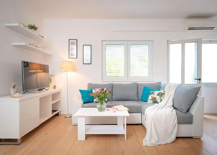 Apartman Seaview Apt. With Private Terrace